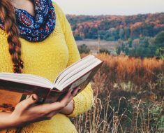 carti vechi de vanzare